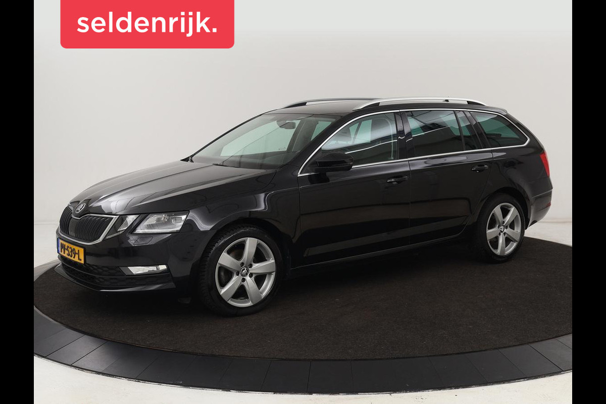 Škoda Octavia 1.0 TSI Ambition | Trekhaak | Stoelverwarming | Carplay | Full LED | Half leder | Navigatie | Sportstuur | Parkeerhulp | Climate control | Cruise control | DAB