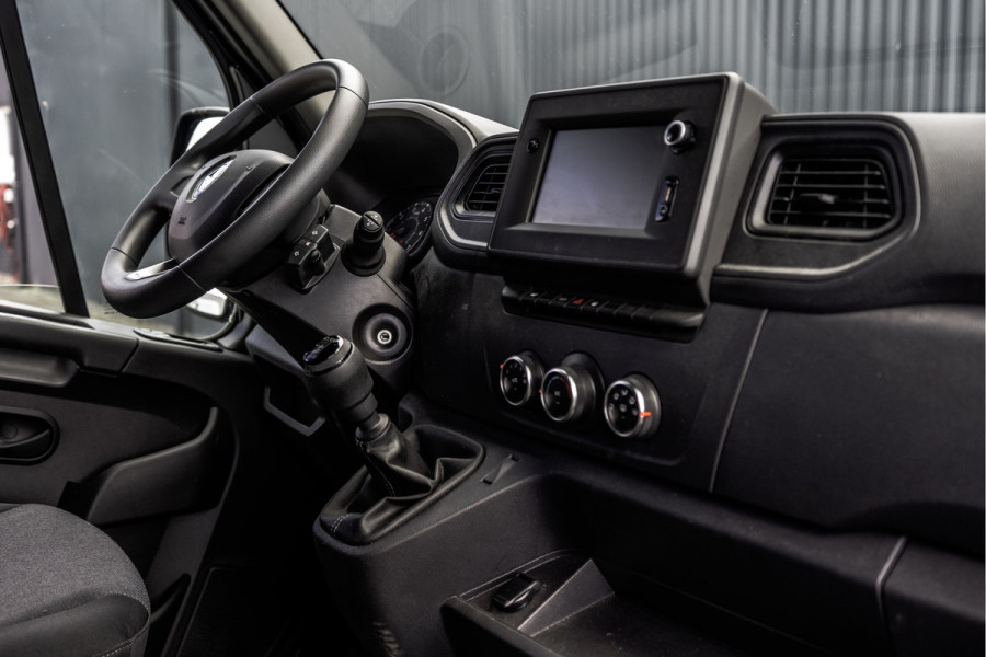 Renault Master T35 dCi 135 | L2H2 | 136 PK | Navigatie | LED | PDC | Airco | Euro 6