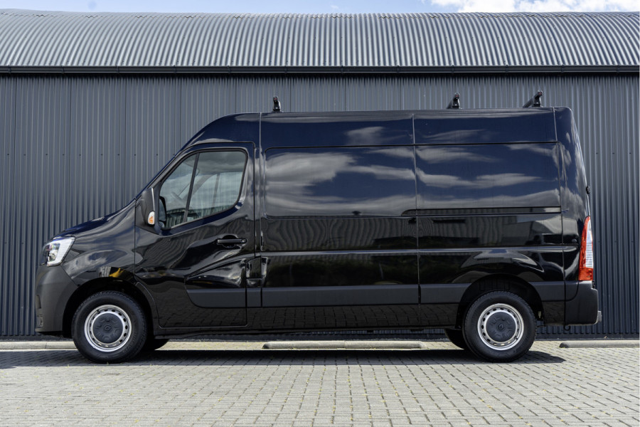 Renault Master T35 dCi 135 | L2H2 | 136 PK | Navigatie | LED | PDC | Airco | Euro 6