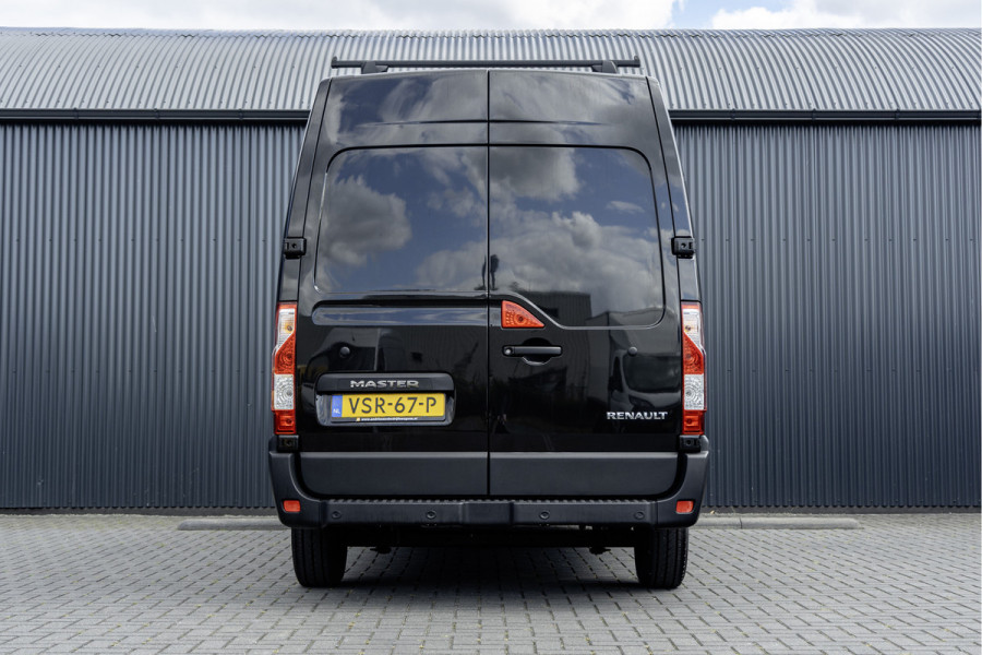 Renault Master T35 dCi 135 | L2H2 | 136 PK | Navigatie | LED | PDC | Airco | Euro 6