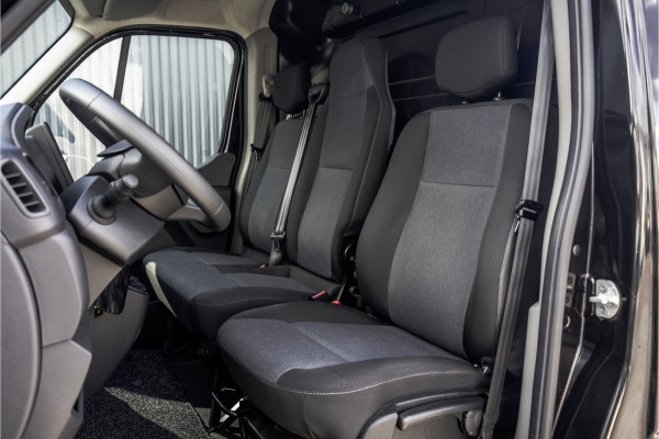 Renault Master T35 dCi 135 | L2H2 | 136 PK | Navigatie | LED | PDC | Airco | Euro 6