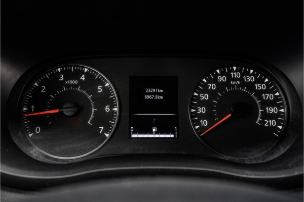 Renault Master T35 dCi 135 | L2H2 | 136 PK | Navigatie | LED | PDC | Airco | Euro 6