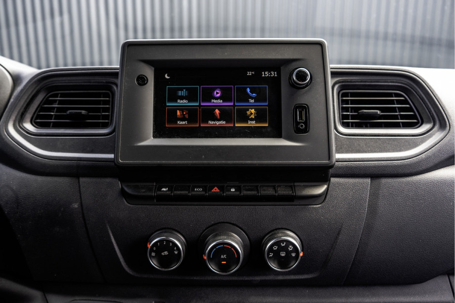 Renault Master T35 dCi 135 | L2H2 | 136 PK | Navigatie | LED | PDC | Airco | Euro 6