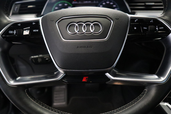 Audi e-tron e-tron 55 quattro advanced 95 kWh S-line Panoramadak Leder