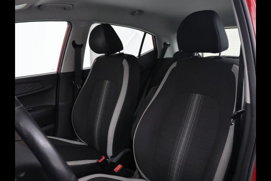 Hyundai i10 1.0 Comfort Smart | Trekhaak | Camera | Carplay | Cruise control | Airco | Navigatie | DAB