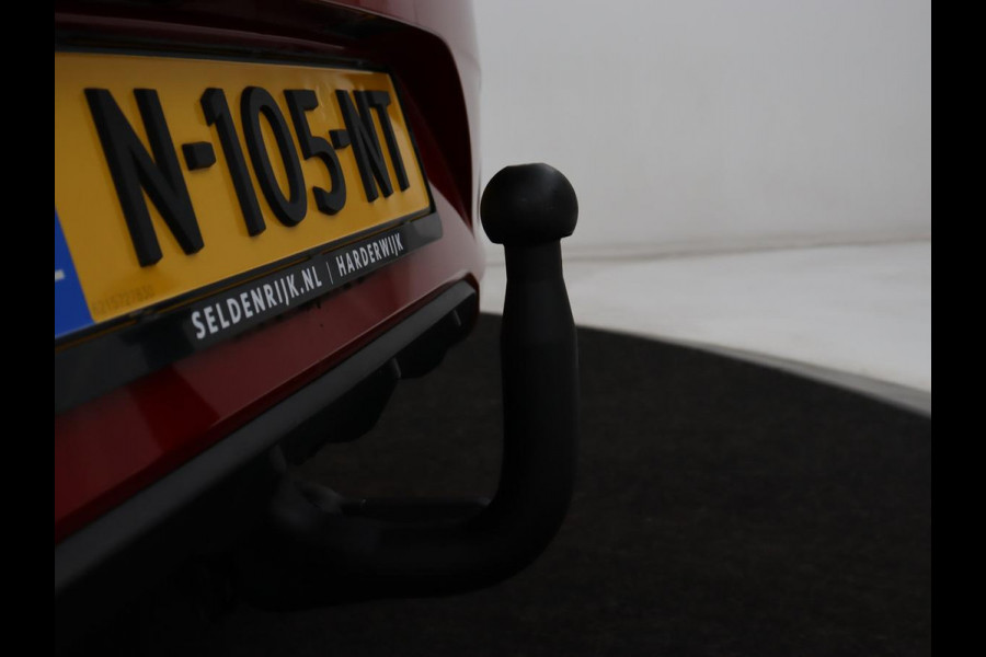 Hyundai i10 1.0 Comfort Smart | Trekhaak | Camera | Carplay | Cruise control | Airco | Navigatie | DAB
