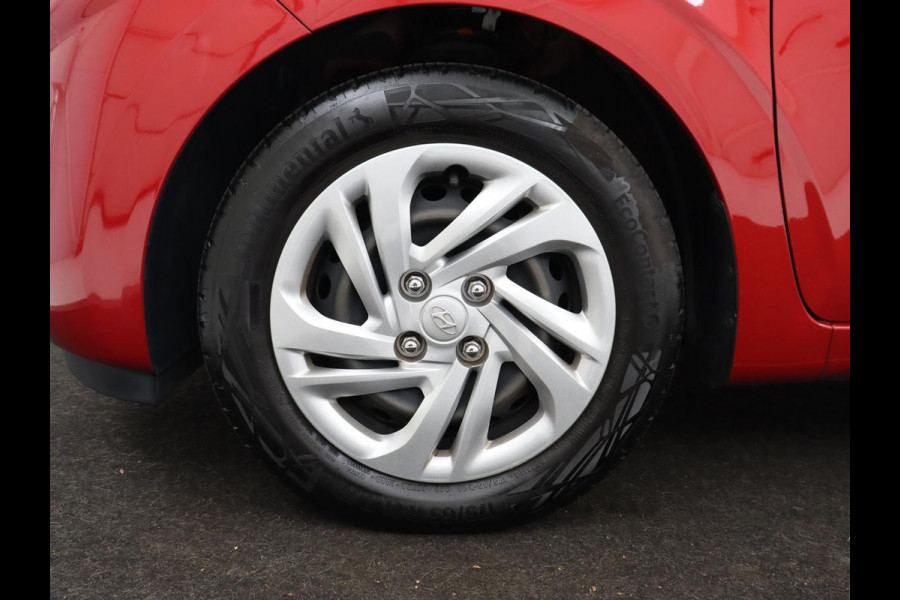 Hyundai i10 1.0 Comfort Smart | Trekhaak | Camera | Carplay | Cruise control | Airco | Navigatie | DAB
