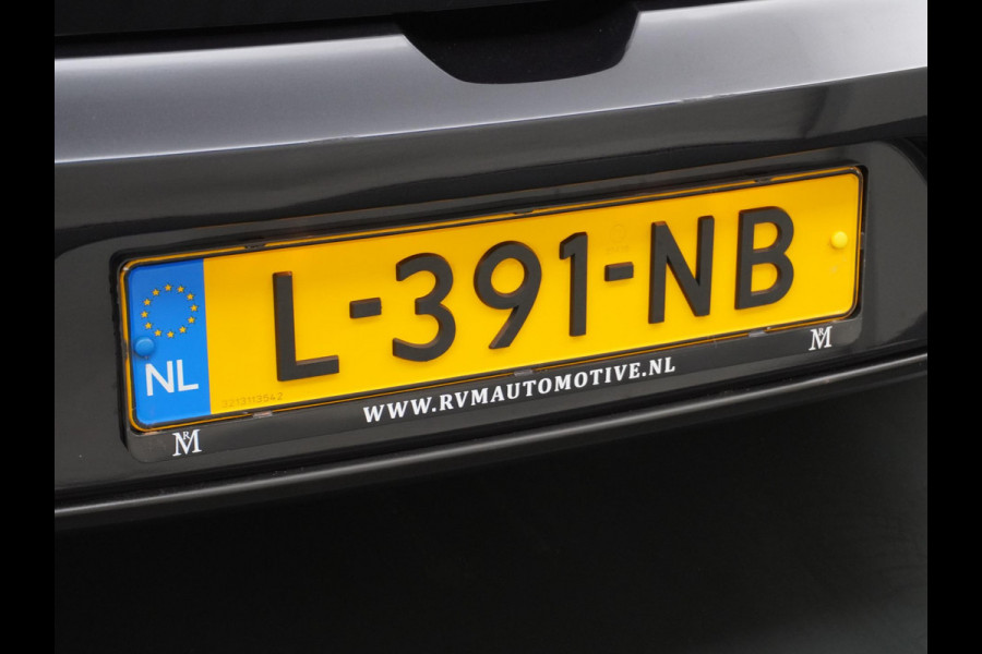 Kia e-Niro DynamicPlusLine 64 kWh Schuifdak | Stuur- & Stoelverwarming | 3-fase Laden | SOH 100% !! | ORIGINEEL NL  RIJKLAAR GELEVERD MET GARANTIE! |
