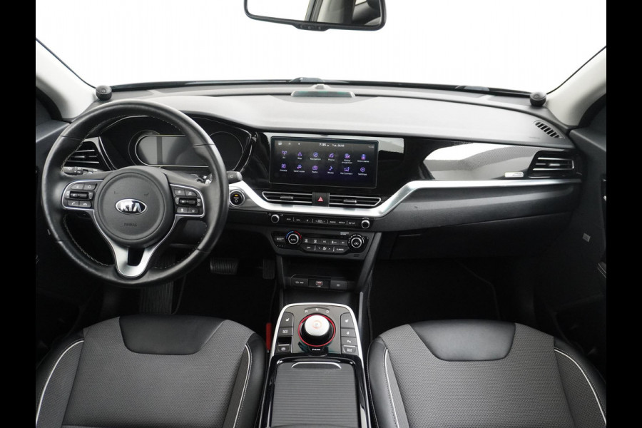 Kia e-Niro DynamicPlusLine 64 kWh Schuifdak | Stuur- & Stoelverwarming | 3-fase Laden | SOH 100% !! | ORIGINEEL NL  RIJKLAAR GELEVERD MET GARANTIE! |
