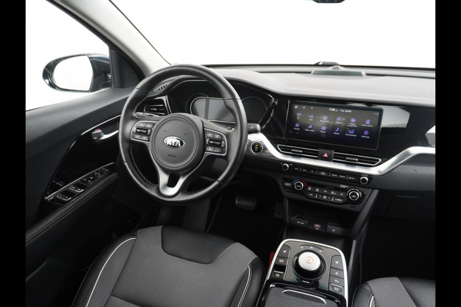 Kia e-Niro DynamicPlusLine 64 kWh Schuifdak | Stuur- & Stoelverwarming | 3-fase Laden | SOH 100% !! | ORIGINEEL NL  RIJKLAAR GELEVERD MET GARANTIE! |