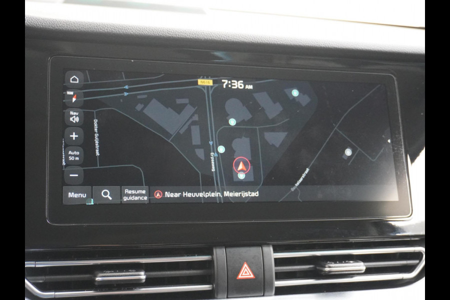 Kia e-Niro DynamicPlusLine 64 kWh Schuifdak | Stuur- & Stoelverwarming | 3-fase Laden | SOH 100% !! | ORIGINEEL NL  RIJKLAAR GELEVERD MET GARANTIE! |