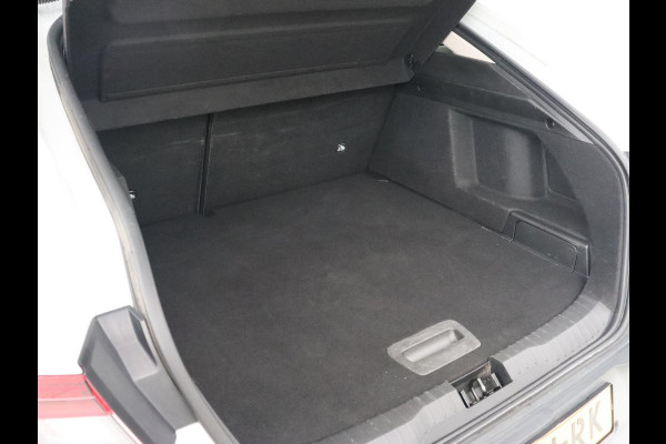 Renault Arkana 1.6 E-Tech Hybrid 145 Intens | Adaptive cruise | Camera | Carplay | Half leder | Navigatie | Keyless | Full LED | 18'' lichtmetalen velgen