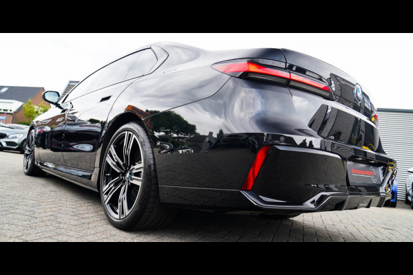 BMW 7 Serie 750e xDrive | Elektrische trekhaak | Massage | Stoelverkoeling | Stuurwielverwarming