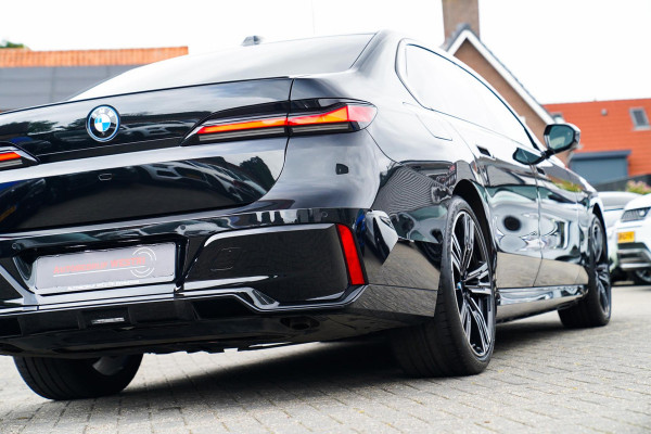 BMW 7 Serie 750e xDrive | Elektrische trekhaak | Massage | Stoelverkoeling | Stuurwielverwarming