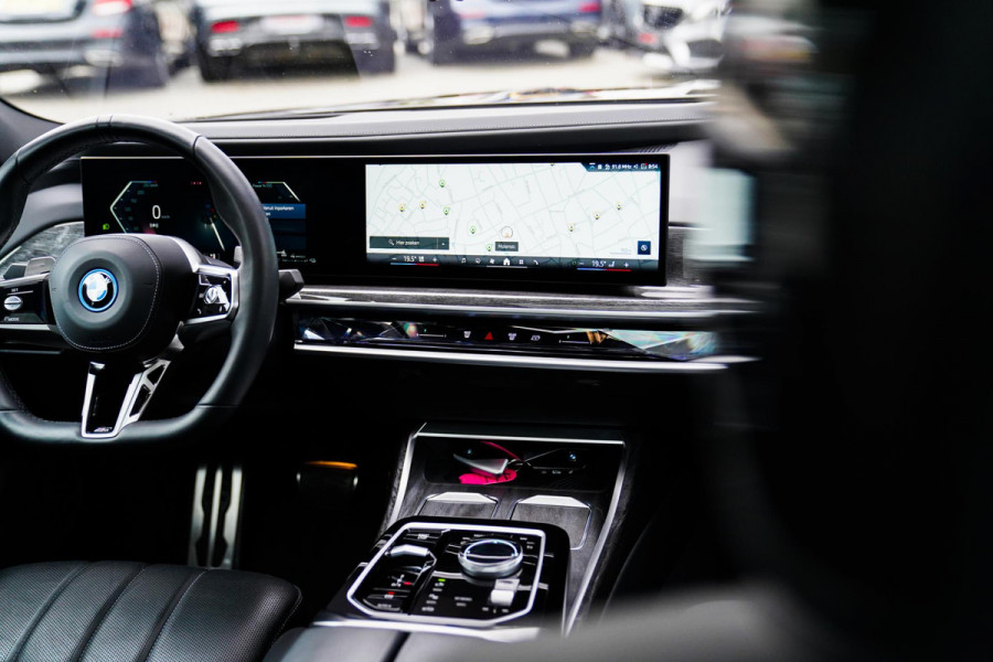 BMW 7 Serie 750e xDrive | Elektrische trekhaak | Massage | Stoelverkoeling | Stuurwielverwarming