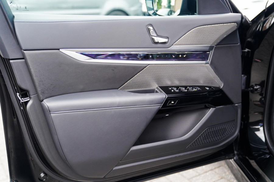 BMW 7 Serie 750e xDrive | Elektrische trekhaak | Massage | Stoelverkoeling | Stuurwielverwarming