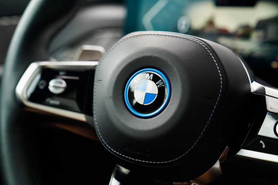 BMW 7 Serie 750e xDrive | Elektrische trekhaak | Massage | Stoelverkoeling | Stuurwielverwarming