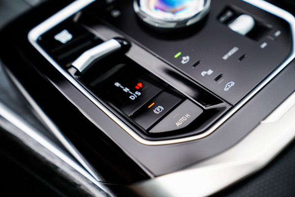 BMW 7 Serie 750e xDrive | Elektrische trekhaak | Massage | Stoelverkoeling | Stuurwielverwarming