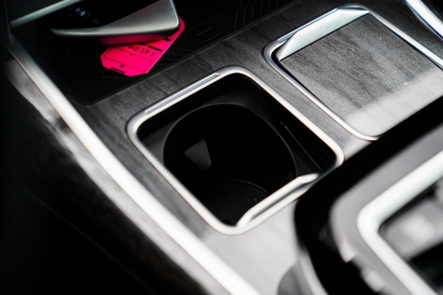 BMW 7 Serie 750e xDrive | Elektrische trekhaak | Massage | Stoelverkoeling | Stuurwielverwarming