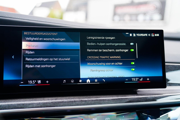BMW 7 Serie 750e xDrive | Elektrische trekhaak | Massage | Stoelverkoeling | Stuurwielverwarming