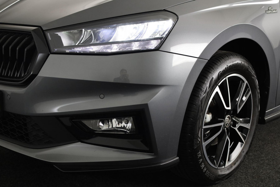 Škoda Fabia 1.0 TSI Monte Carlo 95 pk | Private lease vanaf Verlengde garantie | Navigatie via App | Parkeersensoren | Achteruitrijcamera | LED koplampen | Stoelverwarming |