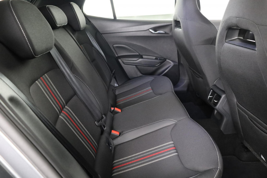 Škoda Fabia 1.0 TSI Monte Carlo 95 pk | Private lease vanaf Verlengde garantie | Navigatie via App | Parkeersensoren | Achteruitrijcamera | LED koplampen | Stoelverwarming |