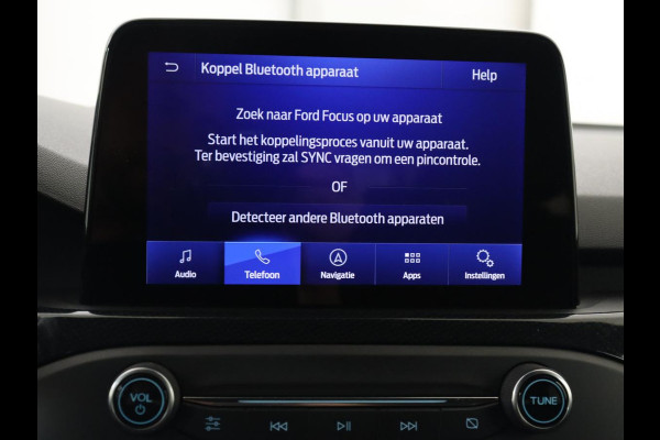 Ford Focus 1.0 EcoBoost Hybrid ST Line | Trekhaak | Stoel & stuurverwarming | Camera | Full LED | Navigatie | Climate control | Parkeerhulp