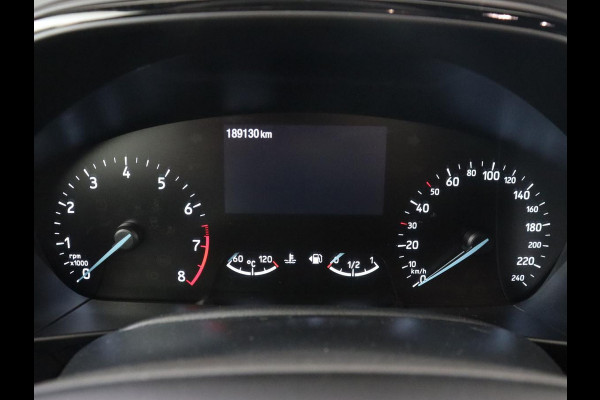 Ford Focus 1.0 EcoBoost Hybrid ST Line | Trekhaak | Stoel & stuurverwarming | Camera | Full LED | Navigatie | Climate control | Parkeerhulp