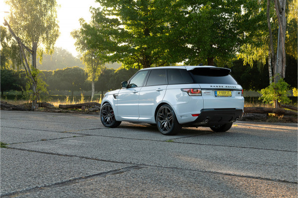 Land Rover Range Rover Sport 4.4 Aut. SDV8 Autobiography Vogue GRIJS KENTEKEN Leder Navigatie 339pk