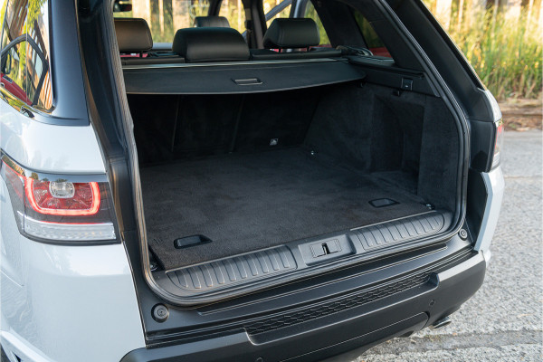 Land Rover Range Rover Sport 4.4 Aut. SDV8 Autobiography Vogue GRIJS KENTEKEN Leder Navigatie 339pk