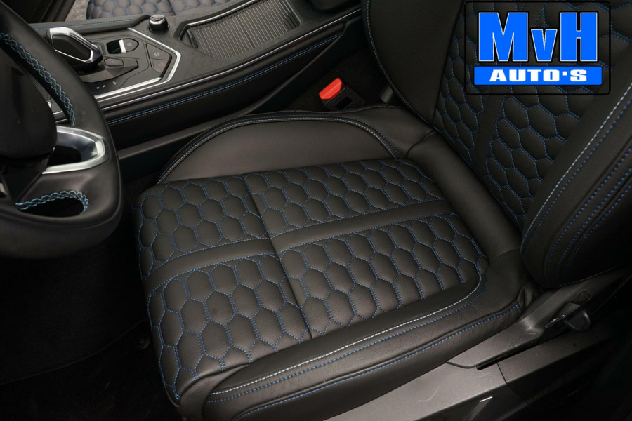 Lynk & Co 01 1.5 Hybride|LEER|FULL BLACK XXL|360°CAM|NAP