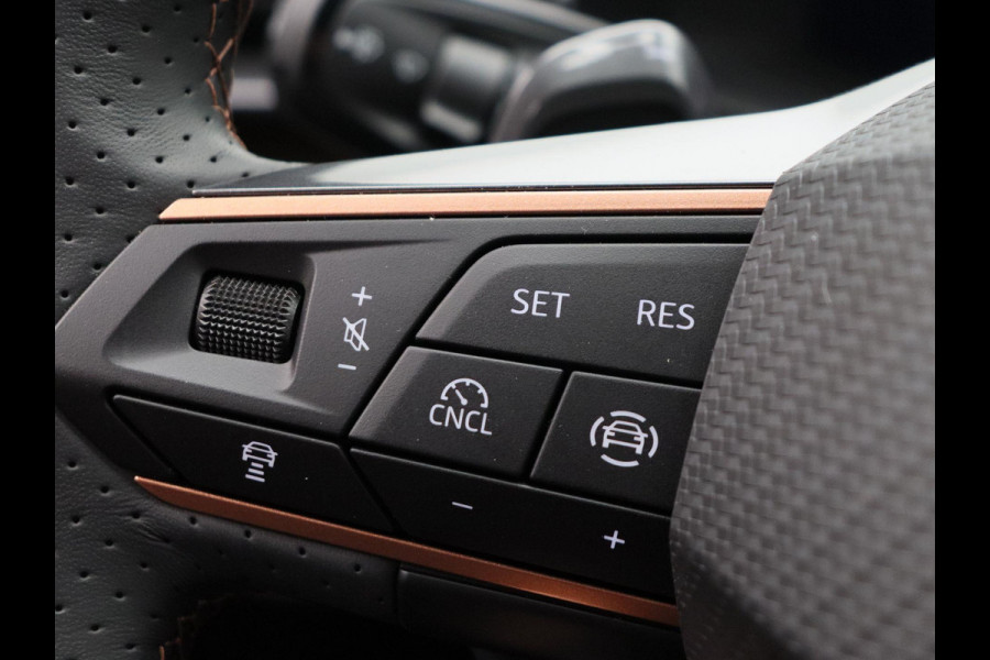 CUPRA Terramar 1.5 TSI e-Hybrid Business Adaptieve/Cruise Apple/Carplay Rondomzicht/Camera