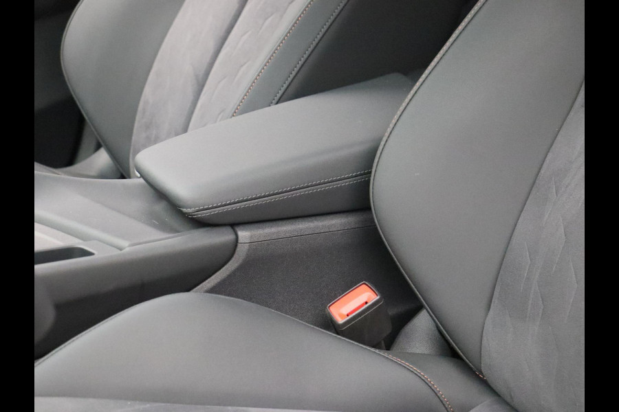 CUPRA Terramar 1.5 TSI e-Hybrid Business Adaptieve/Cruise Apple/Carplay Rondomzicht/Camera