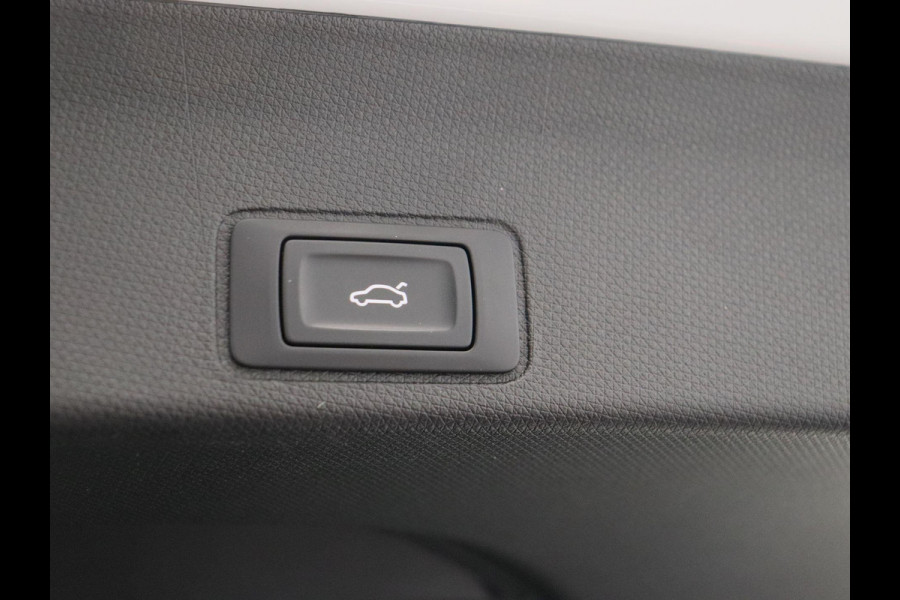 CUPRA Terramar 1.5 TSI e-Hybrid Business Adaptieve/Cruise Apple/Carplay Rondomzicht/Camera