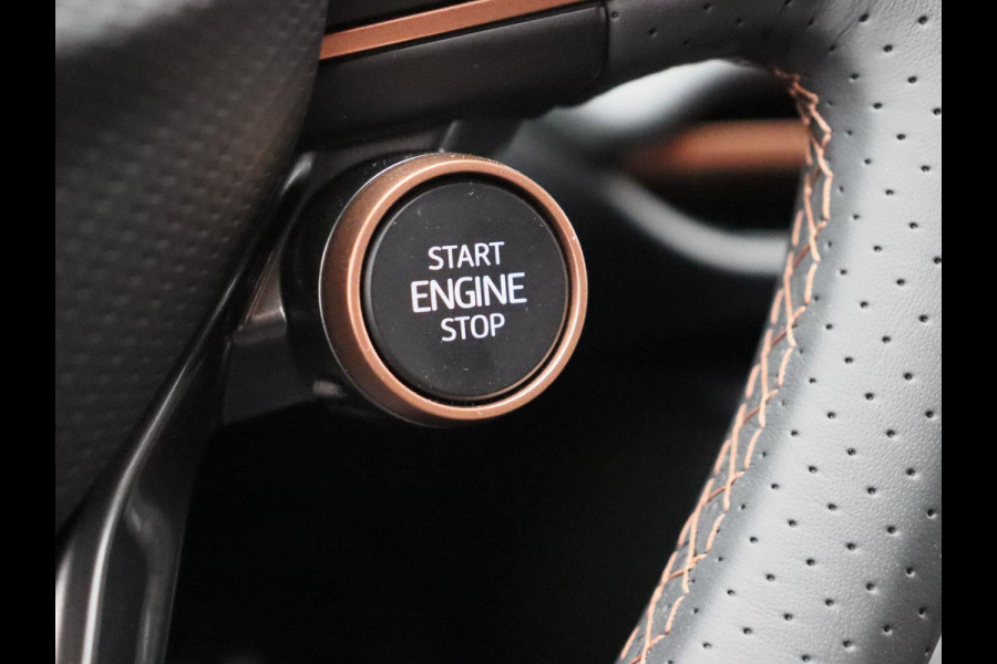CUPRA Terramar 1.5 TSI e-Hybrid Business Adaptieve/Cruise Apple/Carplay Rondomzicht/Camera