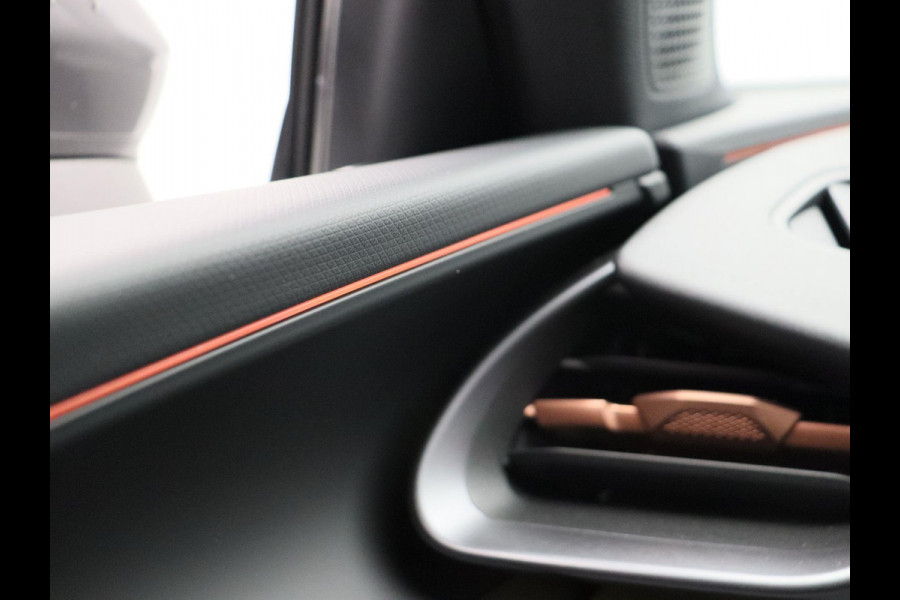 CUPRA Terramar 1.5 TSI e-Hybrid Business Adaptieve/Cruise Apple/Carplay Rondomzicht/Camera