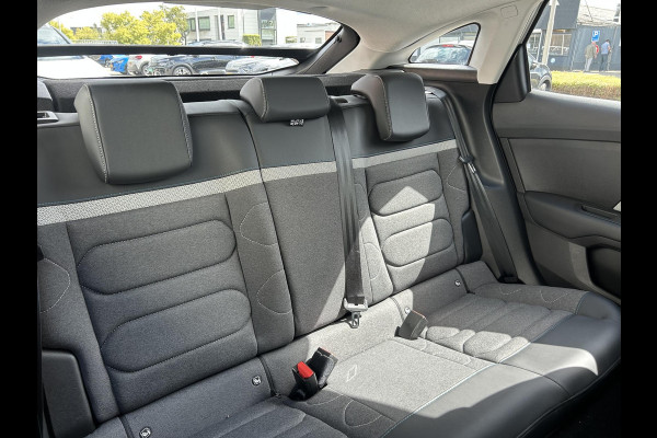 Citroën C4 1.2 PT 130 Feel | Comfort seats | Trekhaak | Parkeercamera | Prijs is rijklaar