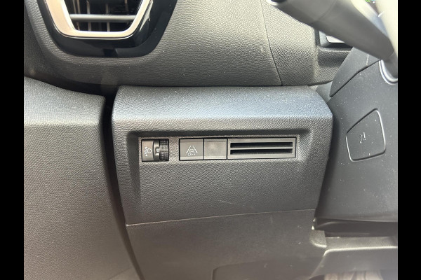 Citroën C4 1.2 PT 130 Feel | Comfort seats | Trekhaak | Parkeercamera | Prijs is rijklaar