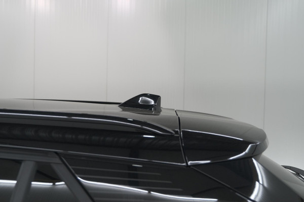 Peugeot 2008 PureTech 130 EAT8 GT | 360 Camera | Adaptieve Cruise Control | Stoelmaasage | Apple Carplay