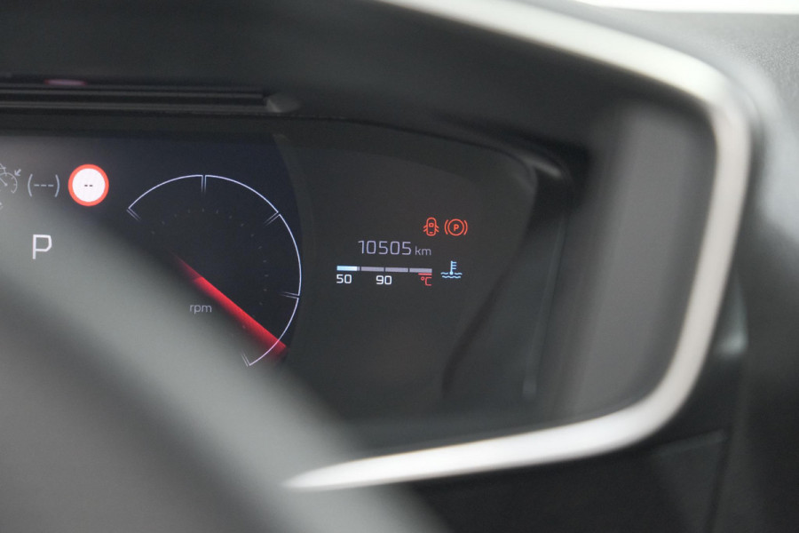 Peugeot 2008 PureTech 130 EAT8 GT | 360 Camera | Adaptieve Cruise Control | Stoelmaasage | Apple Carplay