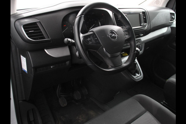 Opel Vivaro 145pk L3H1 Dubbele Cabine Sport Edition Navigatie Climate Control Trekhaak Trekhaak Parkeer sensoren Lichtmetalen Velgen