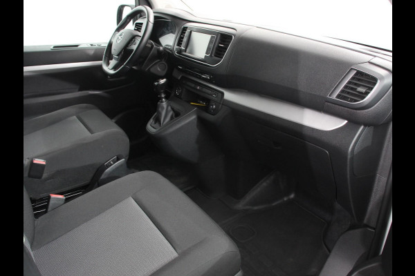 Opel Vivaro 145pk L3H1 Dubbele Cabine Sport Edition Navigatie Climate Control Trekhaak Trekhaak Parkeer sensoren Lichtmetalen Velgen