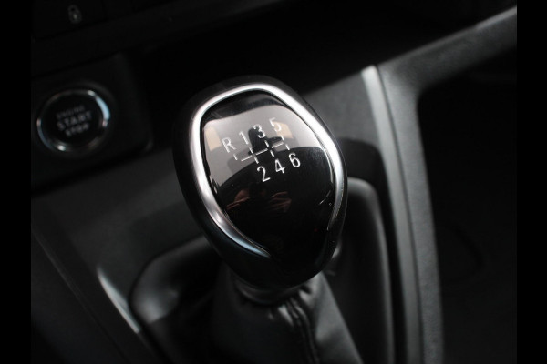 Opel Vivaro 145pk L3H1 Dubbele Cabine Sport Edition Navigatie Climate Control Trekhaak Trekhaak Parkeer sensoren Lichtmetalen Velgen