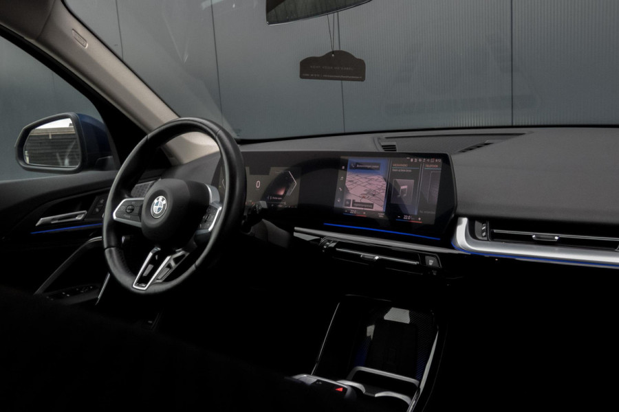 BMW X1 SDrive20i | TREKHAAK | HARMAN/KARDON | MEMORY | CAMERA