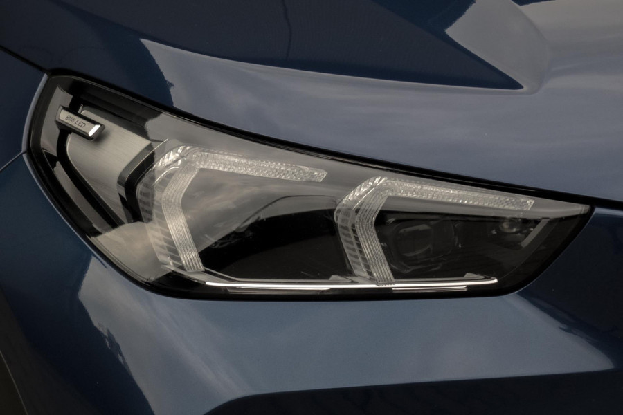 BMW X1 SDrive20i | TREKHAAK | HARMAN/KARDON | MEMORY | CAMERA