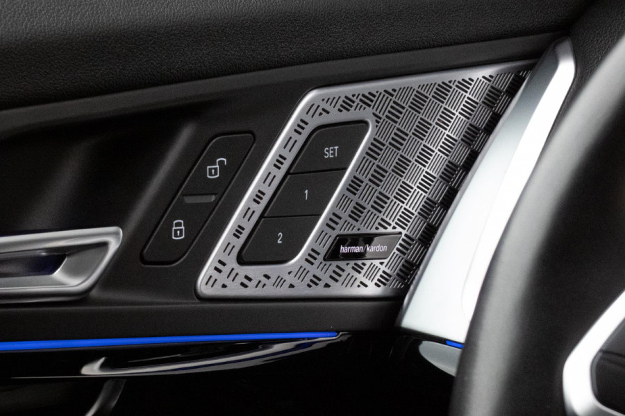 BMW X1 SDrive20i | TREKHAAK | HARMAN/KARDON | MEMORY | CAMERA