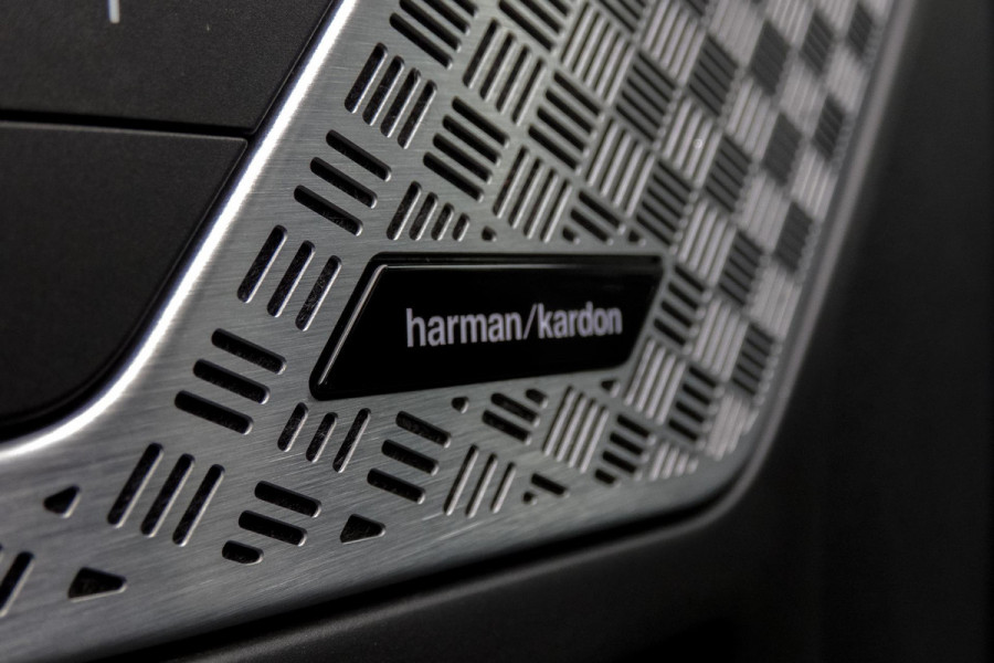 BMW X1 SDrive20i | TREKHAAK | HARMAN/KARDON | MEMORY | CAMERA