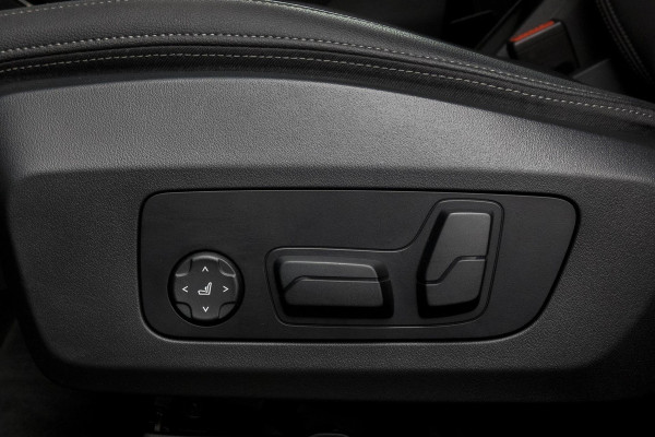 BMW X1 SDrive20i | TREKHAAK | HARMAN/KARDON | MEMORY | CAMERA