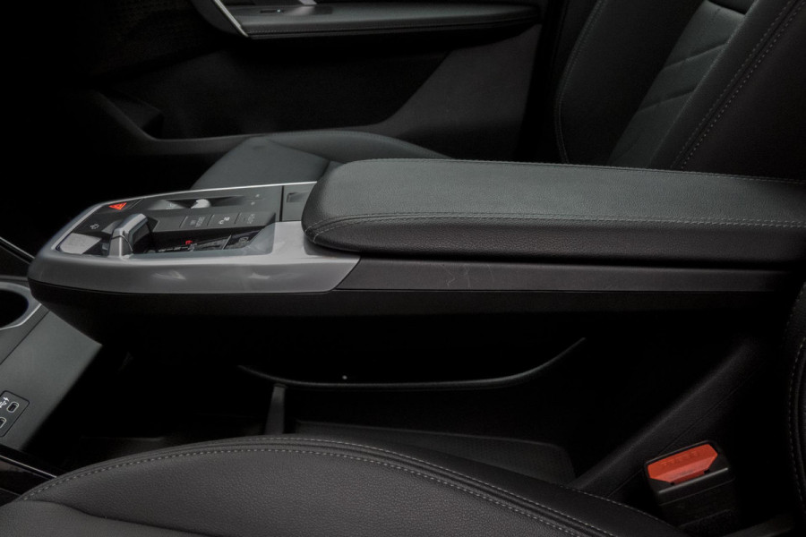 BMW X1 SDrive20i | TREKHAAK | HARMAN/KARDON | MEMORY | CAMERA