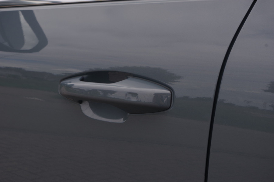 Volvo XC40 1.5 T4 Recharge Inscription Expression 211 PK PHEV, Winterpakket, LED